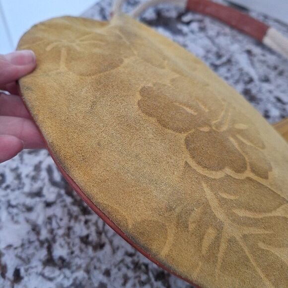 Claudia Firenze Italian Leather Bag, Suede yellow - Picture 4 of 9